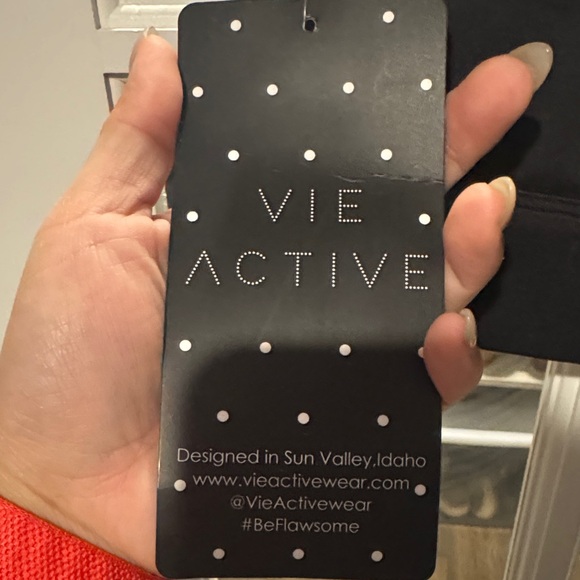 Size 1X Vie Active Sports bra - Picture 4 of 5